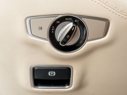 Used 2016 Mercedes-Benz S 550 4MATIC Coupe image 34