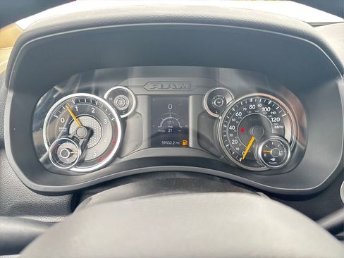 Used 2019 RAM 2500 Big Horn w/ Cold Weather Group AWD/4WD image 26