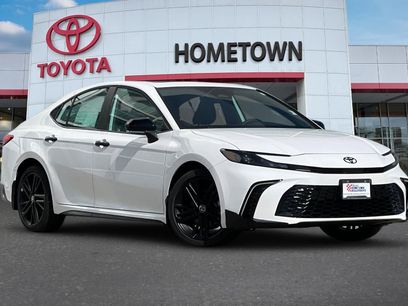 New 2026 Toyota Camry XLE w/ Convenience Package