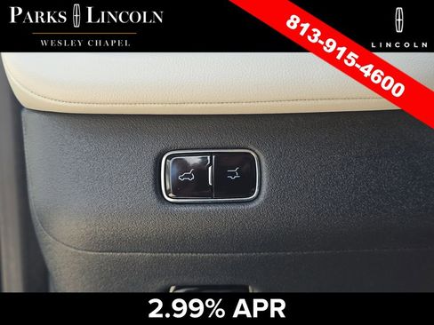 Certified 2025 Lincoln Navigator Reserve AWD/4WD image 32