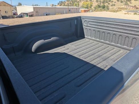 New 2026 RAM 2500 Big Horn AWD/4WD image 10