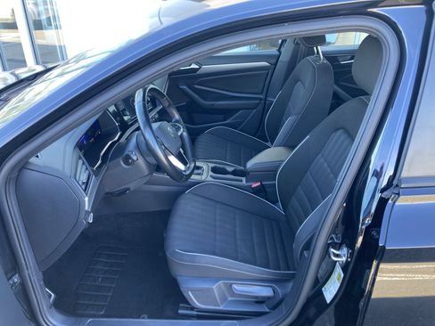Certified 2023 Volkswagen Jetta Sport image 13