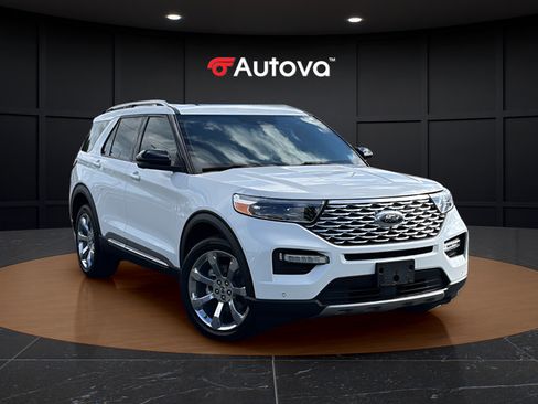 Used 2020 Ford Explorer Platinum w/ Premium Technology Package AWD/4WD image 7