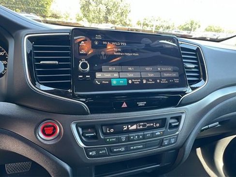 New 2025 Honda Ridgeline Sport image 25