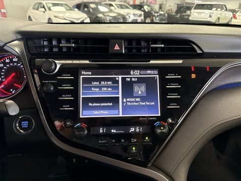 Used 2019 Toyota Camry XSE w/ Carpet Mat Package FWD image 28