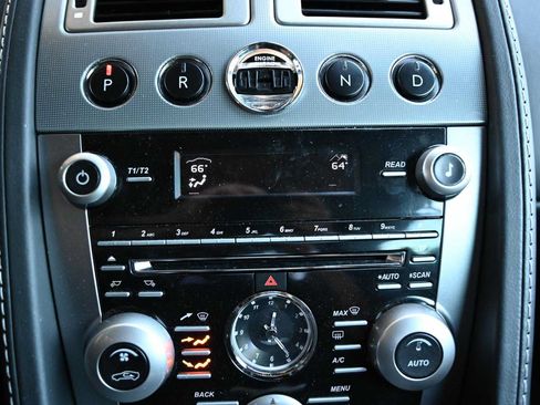 Used 2009 Aston Martin DBS Coupe RWD image 12