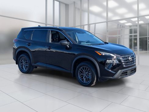New 2026 Nissan Rogue S FWD image 7