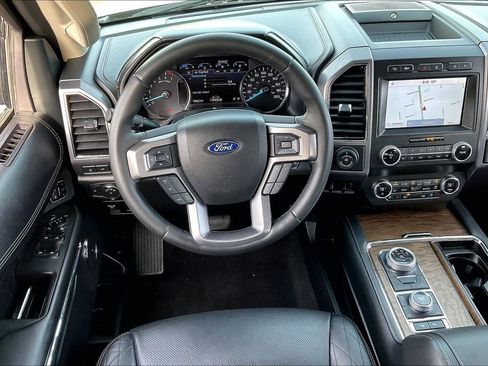 Certified 2021 Ford Expedition Platinum AWD/4WD image 4