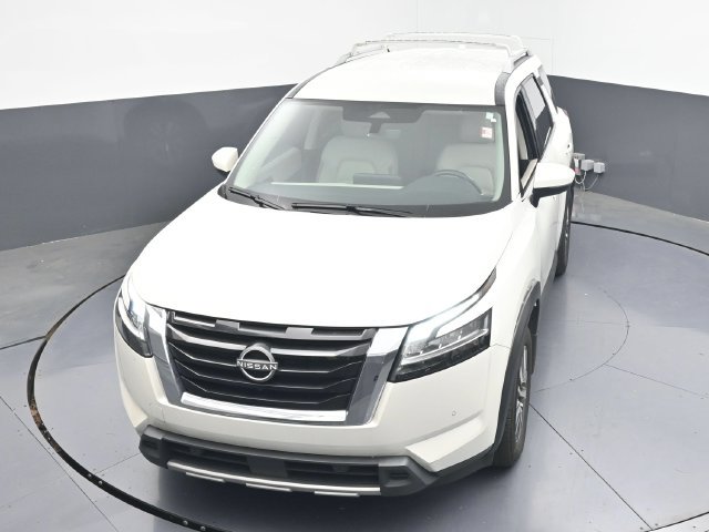 Used 2024 Nissan Pathfinder SL FWD image 30