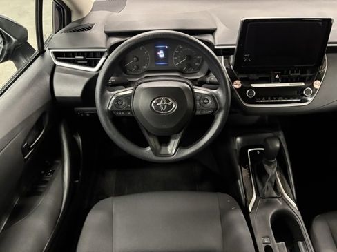 Used 2024 Toyota Corolla LE image 11