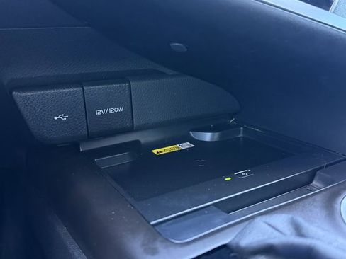 Certified 2023 Toyota Camry XLE image 27