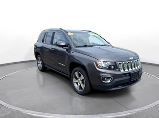 Used 2016 Jeep Compass High Altitude FWD video 2