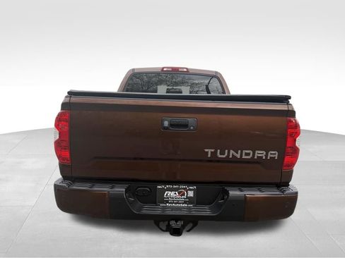 Used 2017 Toyota Tundra Limited w/ Limited Premium Package image 5