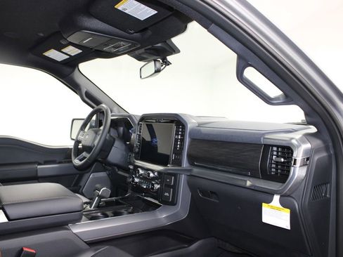 New 2026 Ford F150 Lariat w/ Equipment Group 502A High AWD/4WD image 28