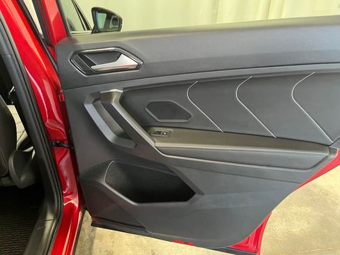 Certified 2024 Volkswagen Tiguan SEL R-Line image 26