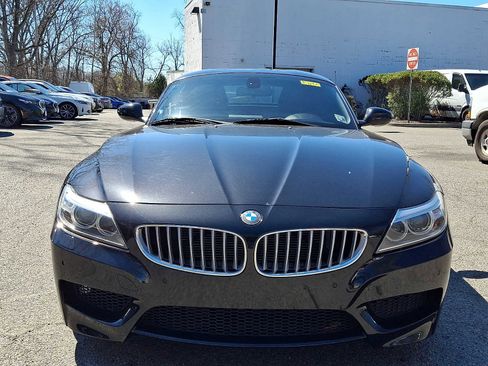 Used 2016 BMW Z4 sDrive35i RWD image 2