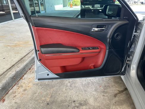 Used 2021 Dodge Charger SRT Hellcat RWD image 38