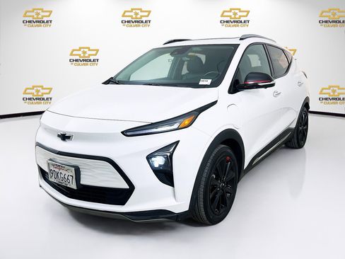 Used 2023 Chevrolet Bolt EUV Premier w/ Sun & Sound Package image 3