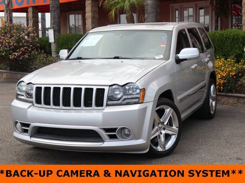 Used 2007 Jeep Grand Cherokee SRT8 w/ SRT Option Group I image 4