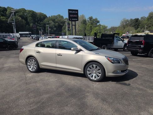 Used 2015 Buick LaCrosse Leather w/ Experience Buick Package AWD/4WD image 6