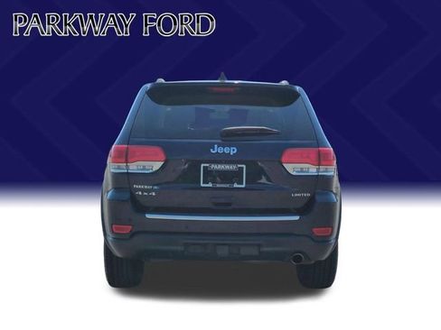 Used 2017 Jeep Grand Cherokee Limited w/ Trailer Tow Group IV AWD/4WD image 4