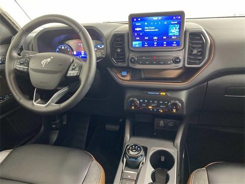 Used 2024 Ford Bronco Sport Outer Banks w/ Tech Package image 14