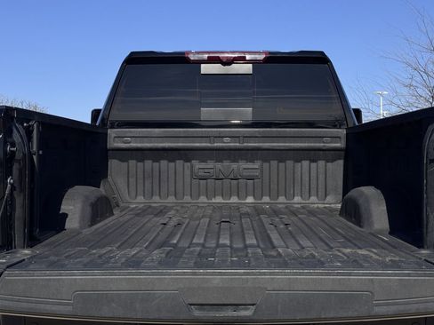 Used 2025 GMC Sierra 2500 AT4 w/ AT4 Premium Plus Package image 30