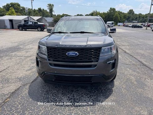 Used 2019 Ford Explorer Sport AWD/4WD image 3