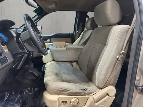 Used 2014 Ford F150 XLT w/ Equipment Group 302A Luxury image 9