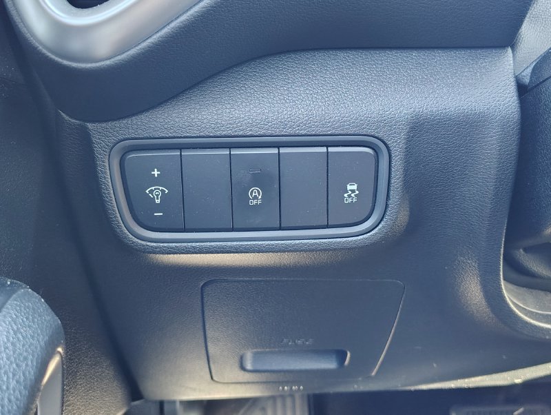 Used 2021 Kia Soul LX FWD image 13