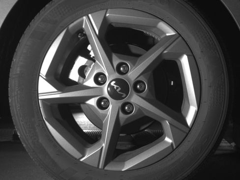 Used 2025 Kia K4 LXS image 15