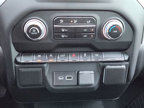 Certified 2023 Chevrolet Silverado 1500 Custom w/ LPO, Dark Essentials Package image 19