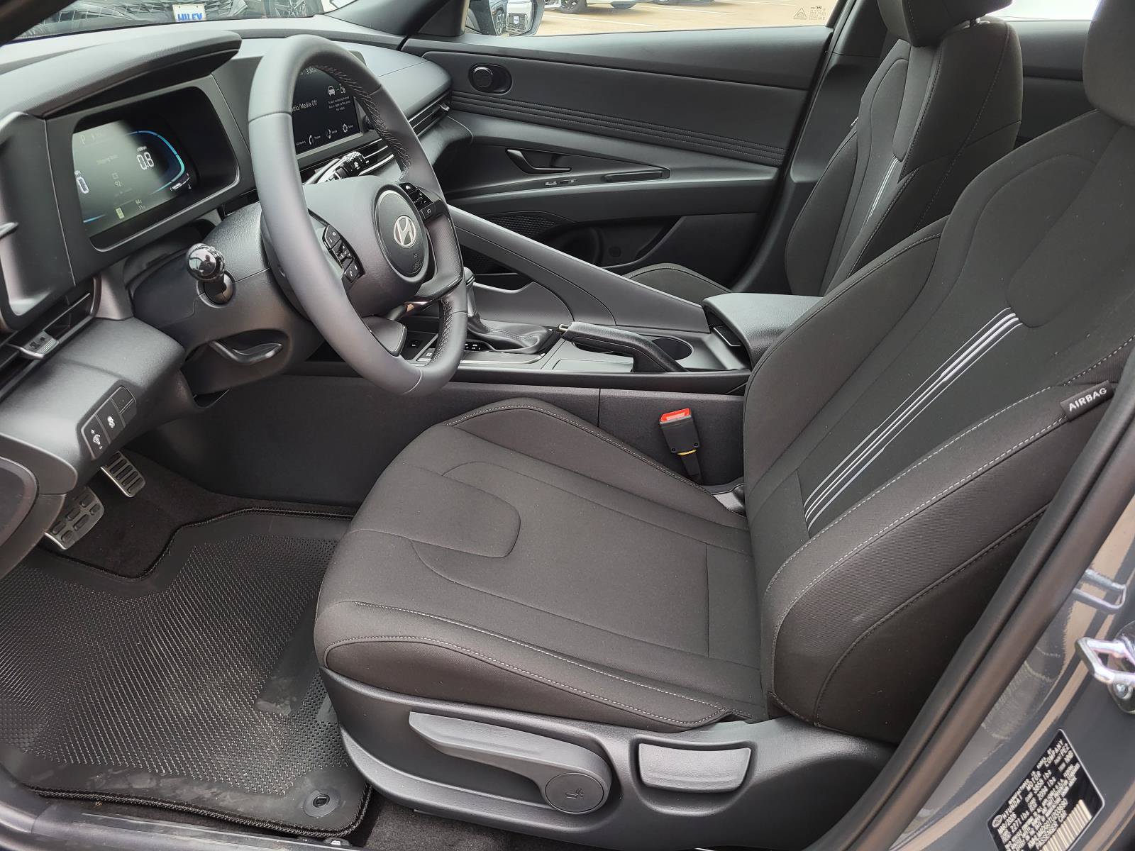 Certified 2026 Hyundai Elantra Sport w/ Cargo Package FWD image 12