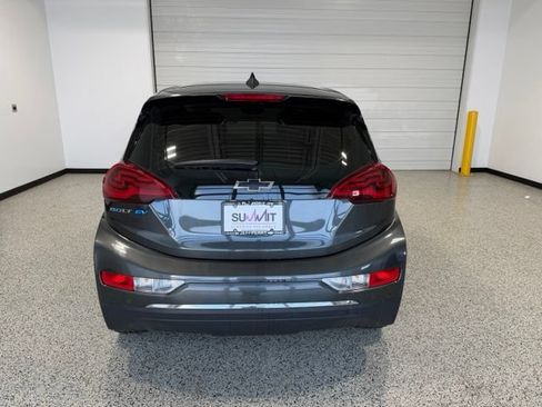 Used 2020 Chevrolet Bolt LT FWD image 4