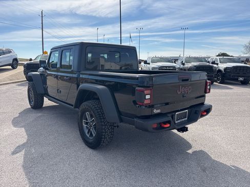 New 2026 Jeep Gladiator Mojave image 4