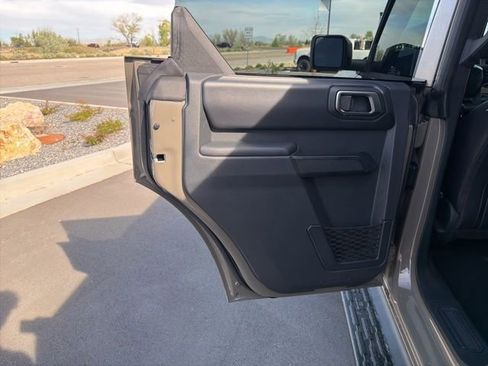 New 2026 Ford Bronco Outer Banks w/ Sasquatch Package AWD/4WD image 25