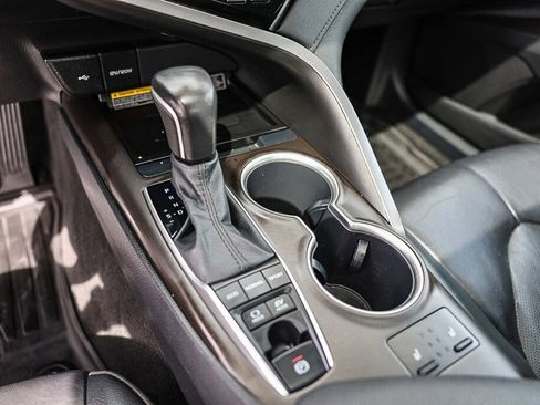 Certified 2021 Toyota Camry XLE w/ Navigation Upgrade Package FWD image 13