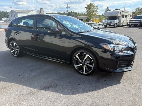 Used 2023 Subaru Impreza 2.0i Sport image 7