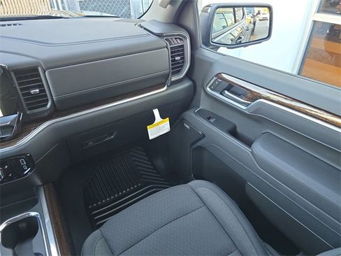 New 2026 GMC Sierra 1500 Elevation w/ Preferred Package image 14