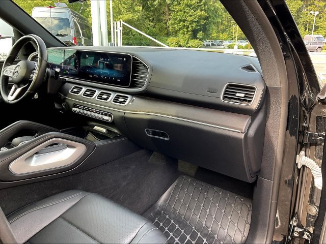 Certified 2022 Mercedes-Benz GLS 450 4MATIC image 28