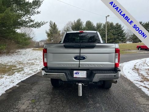 Used 2019 Ford F250 XLT w/ XLT Value Package image 4