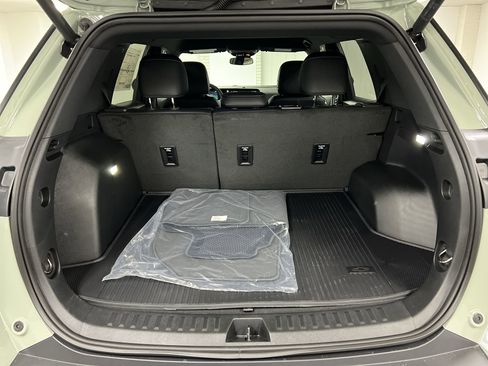 New 2026 Chevrolet Equinox LT w/ Convenience Package II image 61