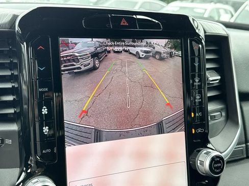 Certified 2026 RAM 2500 Big Horn AWD/4WD image 34