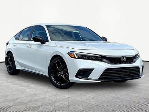 Used 2024 Honda Civic Sport image 3