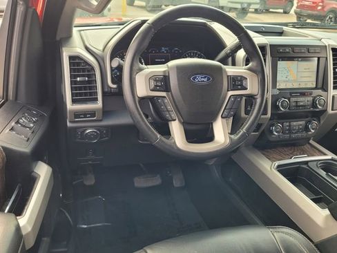 Used 2019 Ford F350 Lariat w/ Tow Technology Bundle image 16