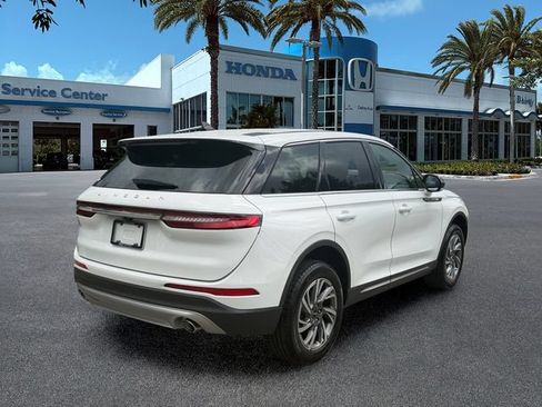 Used 2025 Lincoln Corsair FWD image 8