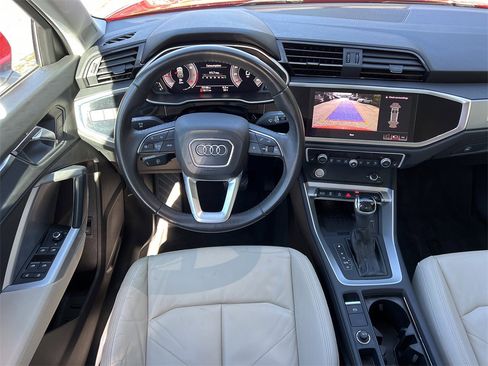Used 2020 Audi Q3 2.0T Premium Plus image 19