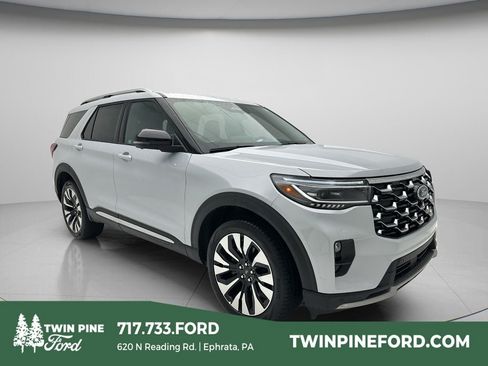Used 2025 Ford Explorer Platinum w/ LUX Leather Package AWD/4WD image 1