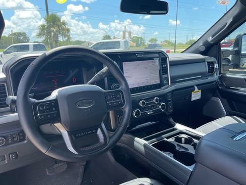 New 2025 Ford F250 Platinum image 14