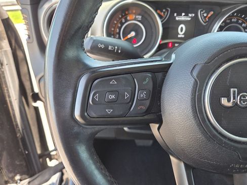 Used 2021 Jeep Wrangler Sport AWD/4WD image 31